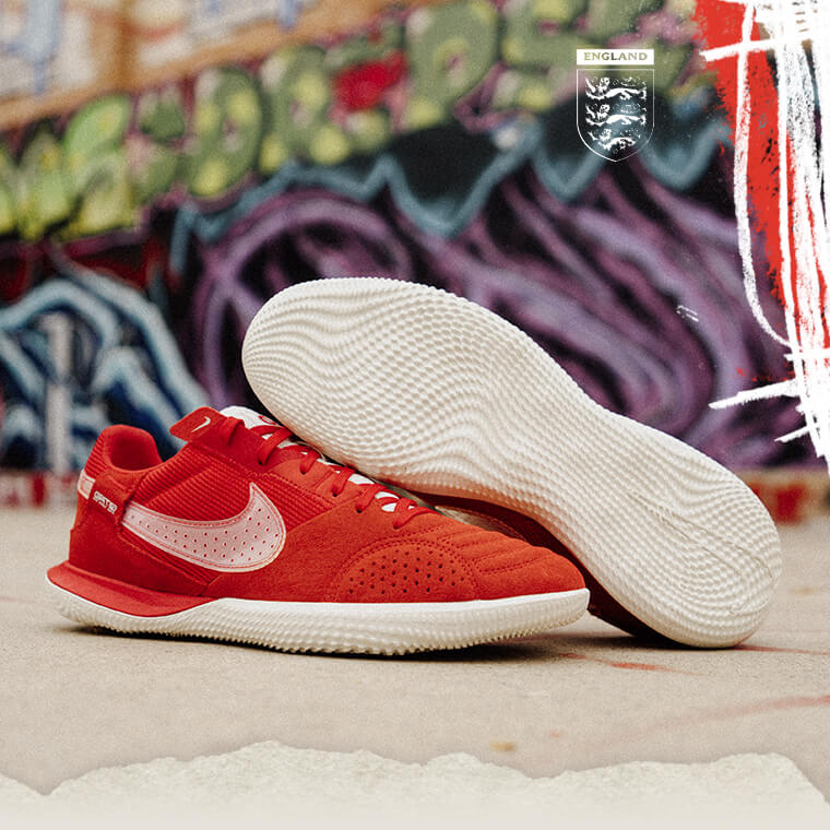 【値下げ交渉可能！】Nike street gato Nike Street Gato: The Perfect Balance Between Style and Performance